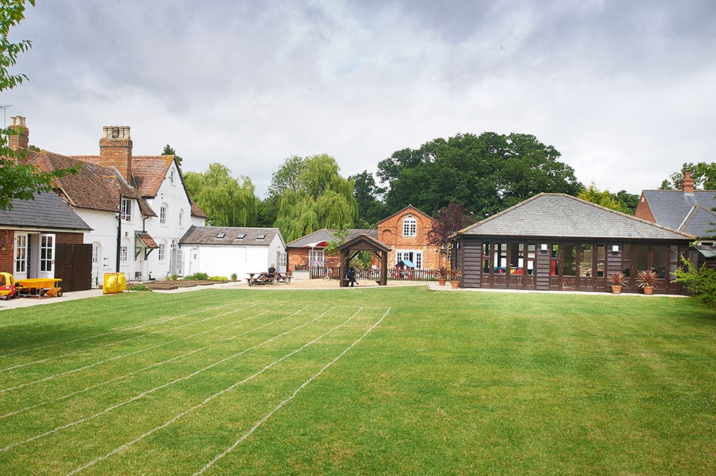 outdoor-space-walton-nursery-milton-keynes1