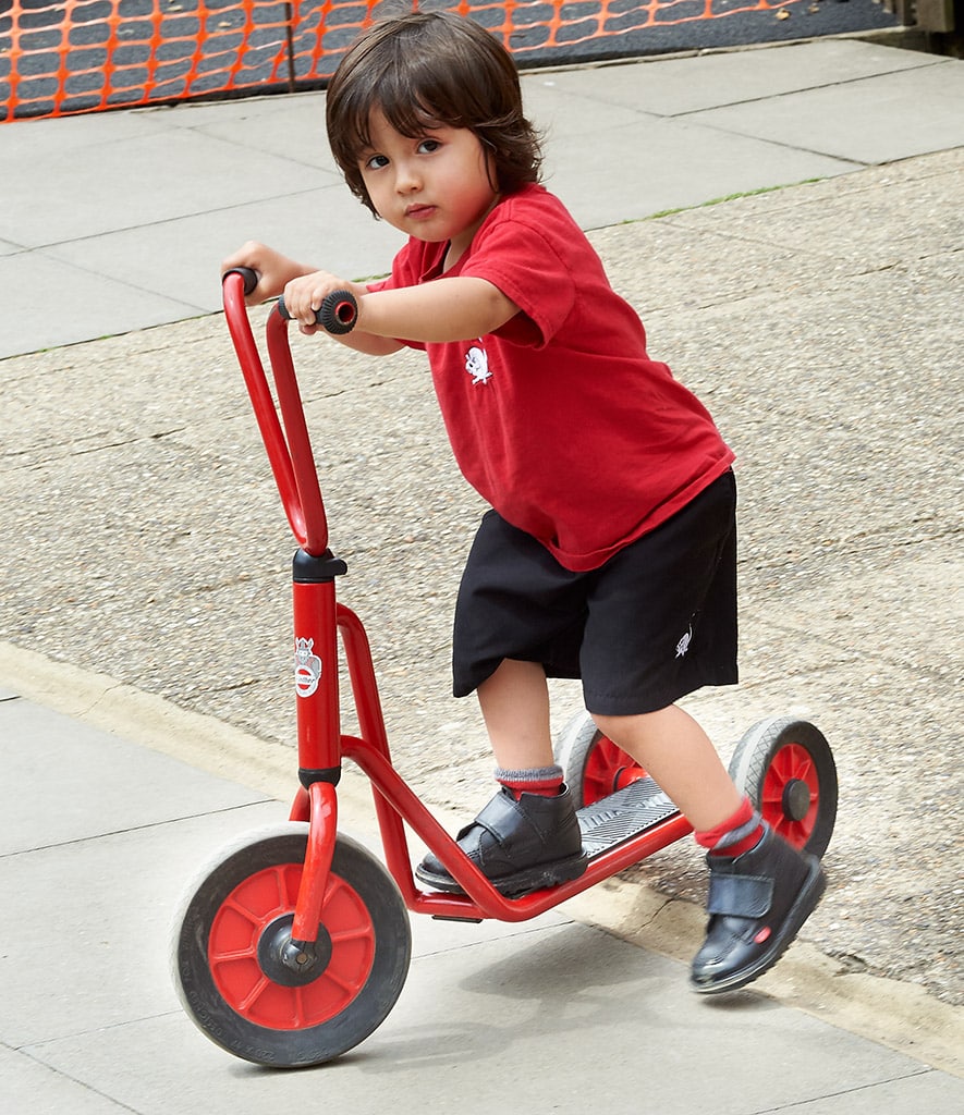 playing-equipment-for-children-walton-pre-prep-milton-keynes